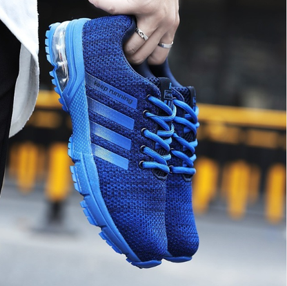 Selling couple sports shoes breathable mesh outdoor men and women running