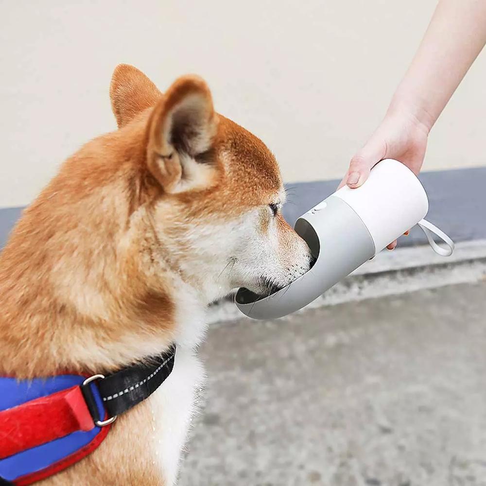 Pet Drinking Cup Water Bottle Convenient Easy To Use Splash-Proof One-Key Lock